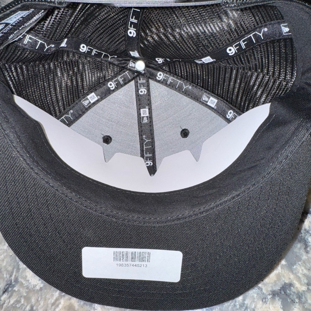 Golf Hat - Picture 4 of 5